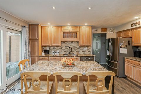 Tiny photo for 7242 Grenlock Drive, Sylvania, OH 43560 (MLS # 10001550)