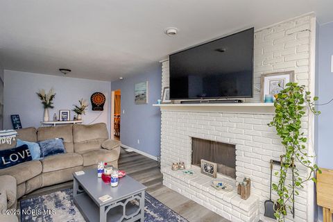 Tiny photo for 7242 Grenlock Drive, Sylvania, OH 43560 (MLS # 10001550)