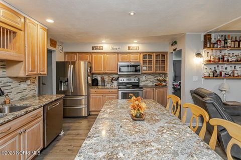 Tiny photo for 7242 Grenlock Drive, Sylvania, OH 43560 (MLS # 10001550)