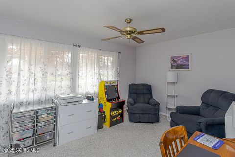 Tiny photo for 7242 Grenlock Drive, Sylvania, OH 43560 (MLS # 10001550)