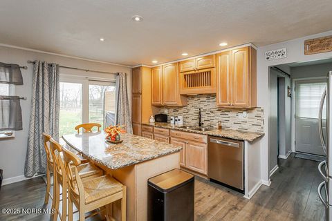 Tiny photo for 7242 Grenlock Drive, Sylvania, OH 43560 (MLS # 10001550)