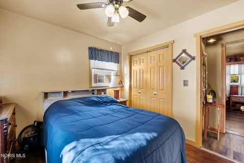 Tiny photo for 1820 Gayle Lane, Findlay, OH 45840 (MLS # 10004198)