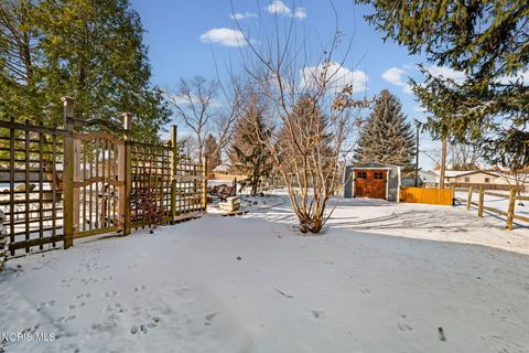 Tiny photo for 1820 Gayle Lane, Findlay, OH 45840 (MLS # 10004198)