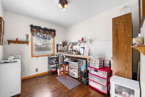 Tiny photo for 1820 Gayle Lane, Findlay, OH 45840 (MLS # 10004198)