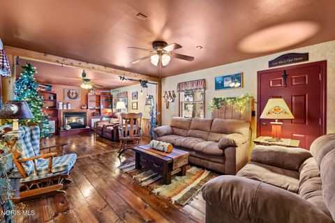 Tiny photo for 1820 Gayle Lane, Findlay, OH 45840 (MLS # 10004198)