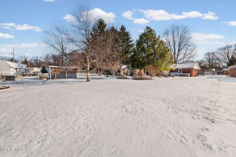 Tiny photo for 1820 Gayle Lane, Findlay, OH 45840 (MLS # 10004198)