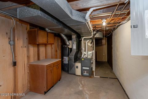 Tiny photo for 513 Holly Drive, Oregon, OH 43616 (MLS # 10002581)