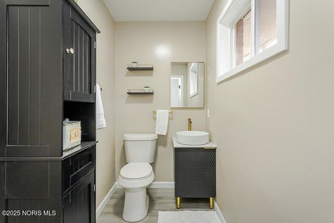 Tiny photo for 513 Holly Drive, Oregon, OH 43616 (MLS # 10002581)