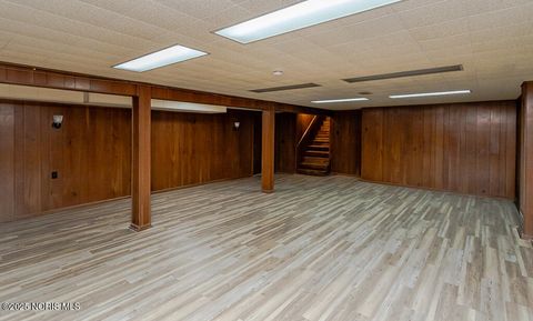 Tiny photo for 513 Holly Drive, Oregon, OH 43616 (MLS # 10002581)