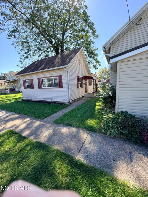 Tiny photo for 1110 2nd Street, Sandusky, OH 44870 (MLS # 10014164)