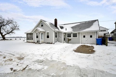 Tiny photo for 2968 113th Street, Toledo, OH 43611 (MLS # 10003707)