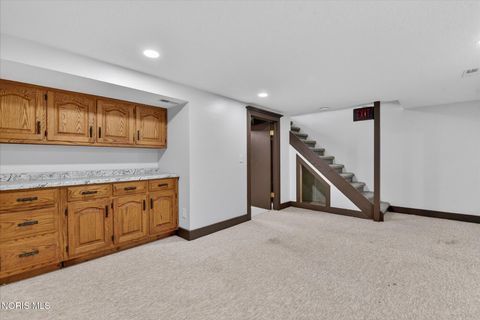 Tiny photo for 2461 Brownlee Drive, Toledo, OH 43615 (MLS # 10007458)