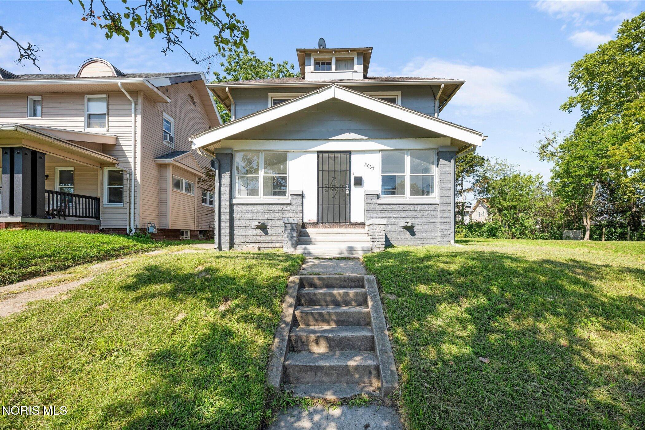 2037 Joffre Avenue
