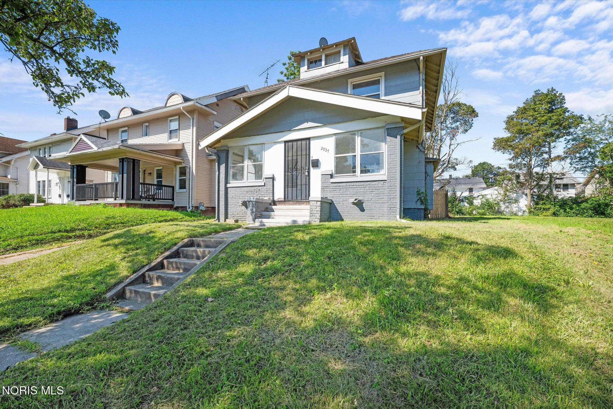 2037 Joffre Avenue