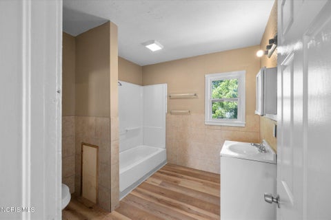 Tiny photo for 2037 Joffre Avenue, Toledo, OH 43607 (MLS # 10012804)