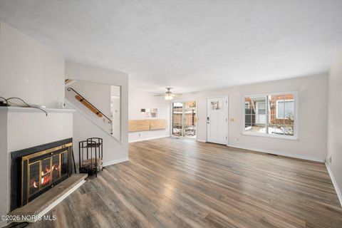 Tiny photo for 5705 Aspen Drive # 30, Toledo, OH 43615 (MLS # 10003515)