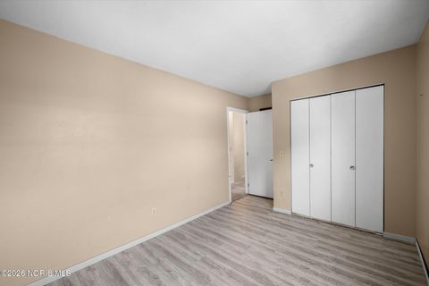 Tiny photo for 5705 Aspen Drive # 30, Toledo, OH 43615 (MLS # 10003515)