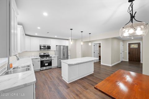 Tiny photo for 6388 Weckerly Road, Whitehouse, OH 43571 (MLS # 10000879)