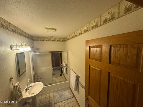 Tiny photo for 6118 Acres Road, Sylvania, OH 43560 (MLS # 10010137)