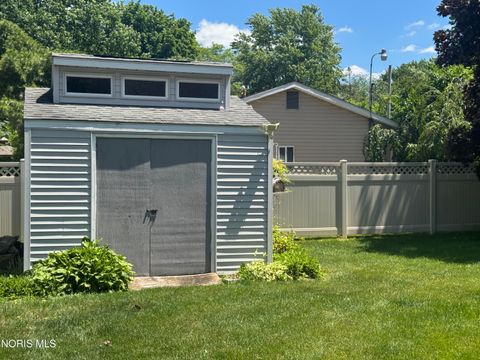 Tiny photo for 6118 Acres Road, Sylvania, OH 43560 (MLS # 10010137)