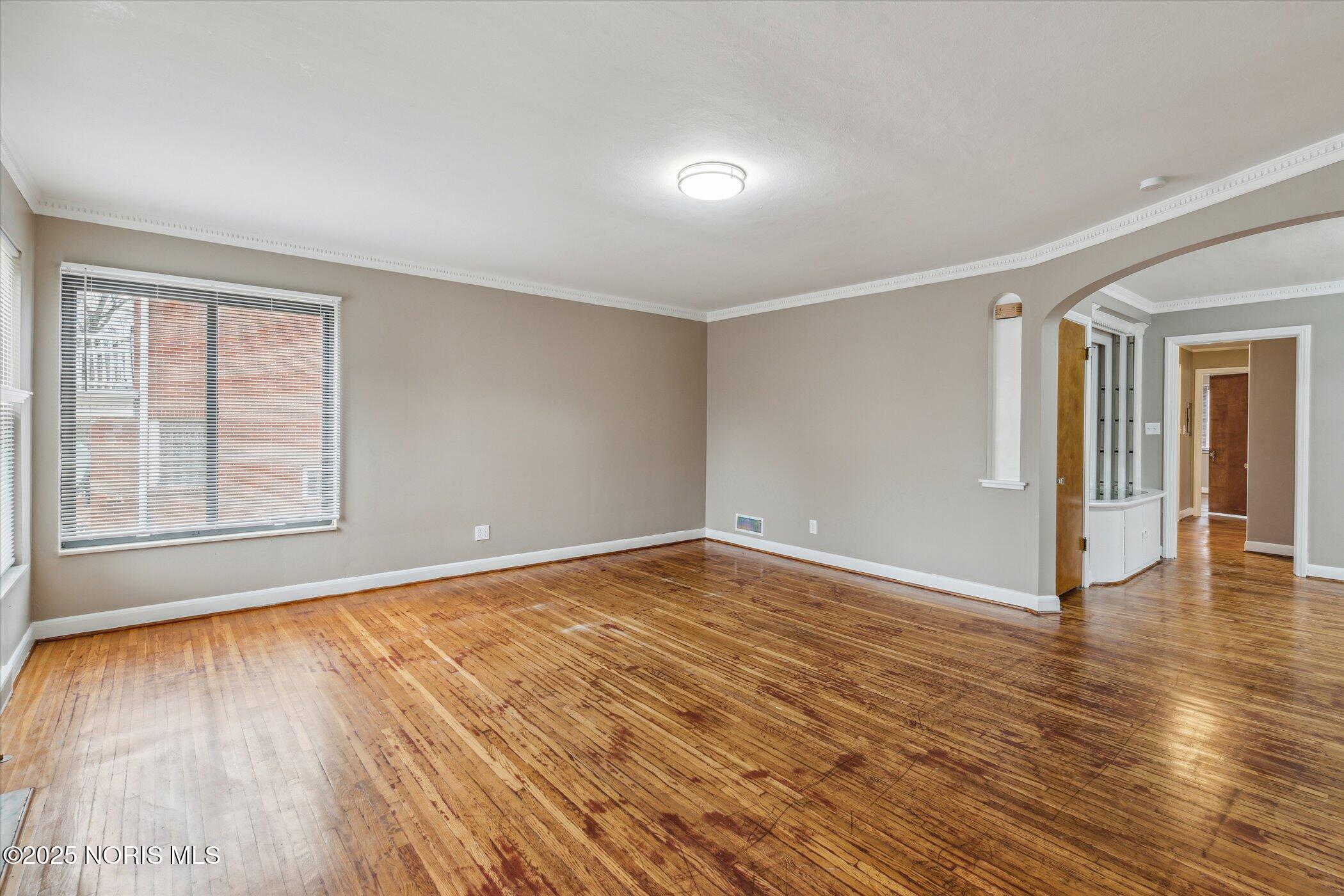 2140 Wyndhurst Road