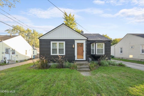 Tiny photo for 7057 Convent Boulevard, Sylvania, OH 43560 (MLS # 10014677)