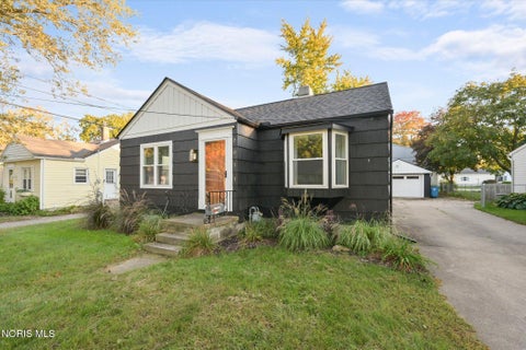 Tiny photo for 7057 Convent Boulevard, Sylvania, OH 43560 (MLS # 10014677)