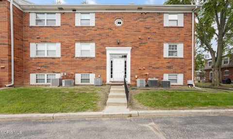 Photo of 3217 Glanzman Road #Unit 73x, Toledo, OH 43614 (MLS # 10012972)