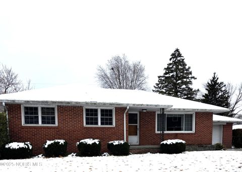 Photo of 908 Fernwood Street, Delta, OH 43515 (MLS # 10001341)