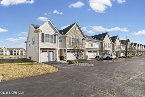 Tiny photo for 4731 Lakeside Drive, Maumee, OH 43537 (MLS # 10003031)