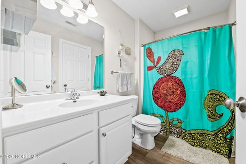 Tiny photo for 4731 Lakeside Drive, Maumee, OH 43537 (MLS # 10003031)