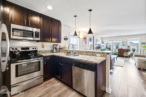 Tiny photo for 4731 Lakeside Drive, Maumee, OH 43537 (MLS # 10003031)