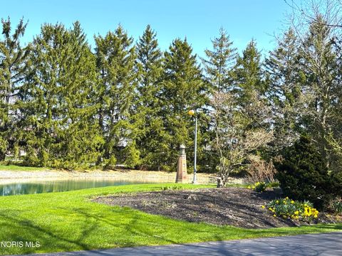 Tiny photo for 1440 S Stadium Road, Oregon, OH 43616 (MLS # 10006340)