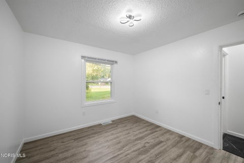 Tiny photo for 6621 Hill Avenue, Toledo, OH 43615 (MLS # 10014829)