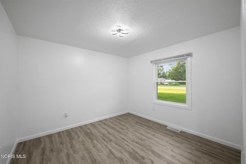 Tiny photo for 6621 Hill Avenue, Toledo, OH 43615 (MLS # 10014829)