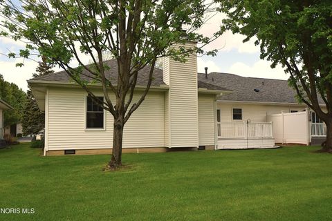 Tiny photo for 2545 Glengate Dr DR, Toledo, OH 43614 (MLS # 10007566)