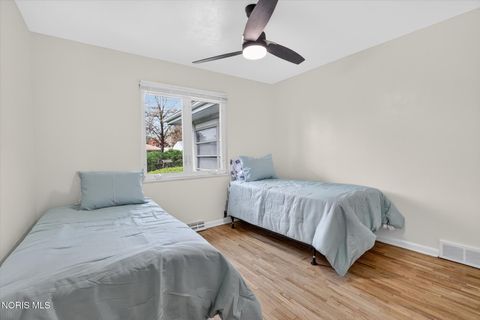 Tiny photo for 3114 Escott Avenue, Toledo, OH 43614 (MLS # 10007648)