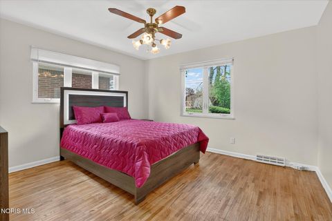 Tiny photo for 3114 Escott Avenue, Toledo, OH 43614 (MLS # 10007648)