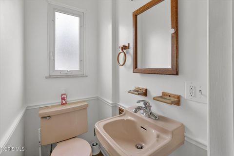 Tiny photo for 3114 Escott Avenue, Toledo, OH 43614 (MLS # 10007648)
