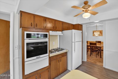 Tiny photo for 3114 Escott Avenue, Toledo, OH 43614 (MLS # 10007648)