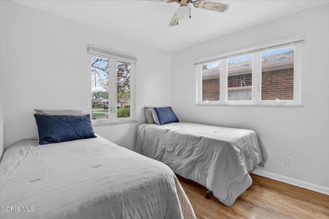 Tiny photo for 3114 Escott Avenue, Toledo, OH 43614 (MLS # 10007648)