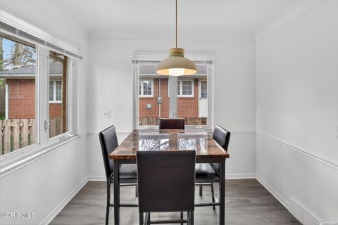 Tiny photo for 3114 Escott Avenue, Toledo, OH 43614 (MLS # 10007648)