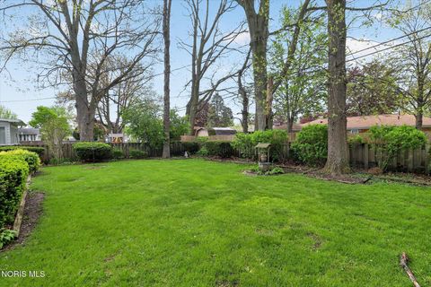 Tiny photo for 3114 Escott Avenue, Toledo, OH 43614 (MLS # 10007648)