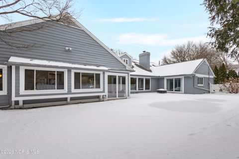 Tiny photo for 3707 W Bancroft Street, Ottawa Hills, OH 43606 (MLS # 10003402)