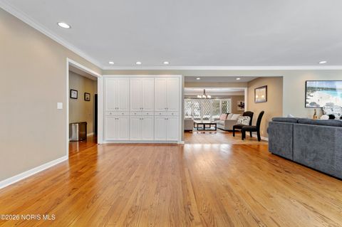 Tiny photo for 3707 W Bancroft Street, Ottawa Hills, OH 43606 (MLS # 10003402)