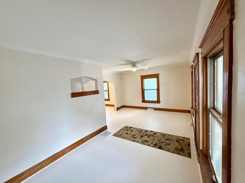 Tiny photo for 3604 Hoiles Avenue, Toledo, OH 43612 (MLS # 10000015)
