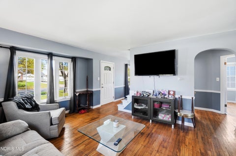 Tiny photo for 3051 Winston Boulevard, Toledo, OH 43614 (MLS # 10014528)