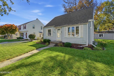 Tiny photo for 3051 Winston Boulevard, Toledo, OH 43614 (MLS # 10014528)