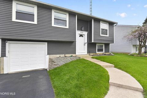 Tiny photo for 5449 Brook Point Road, Toledo, OH 43611 (MLS # 10006455)