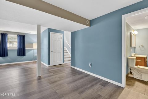 Tiny photo for 5449 Brook Point Road, Toledo, OH 43611 (MLS # 10006455)